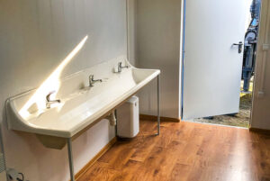 Conliving SC8 – kontener sanitarny 14,7 m²